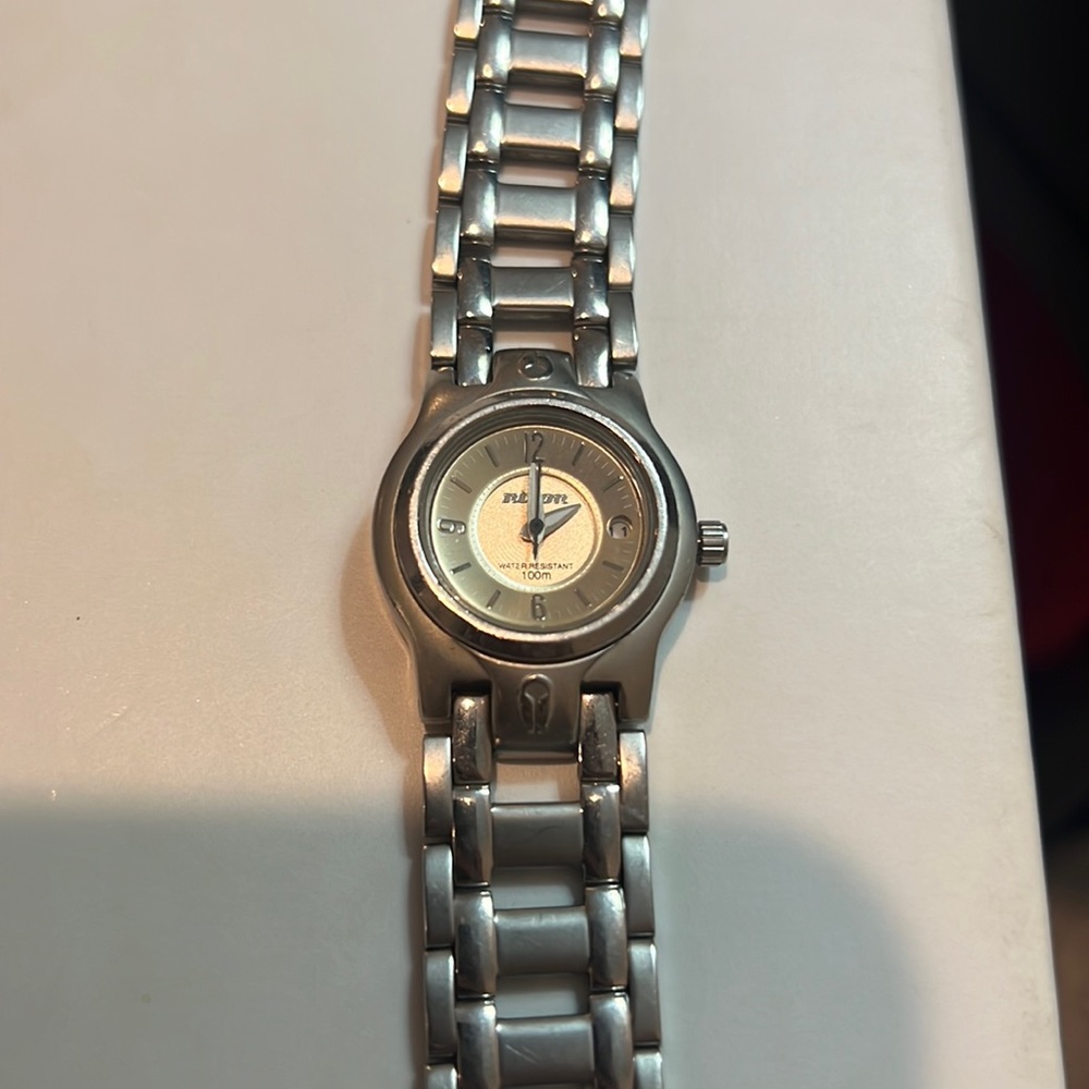 Nixon watch